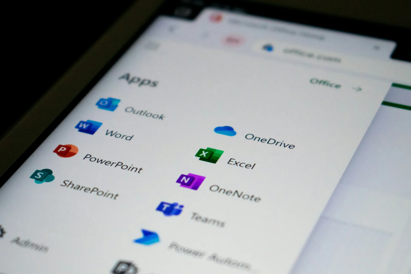 M365 apps on tablet